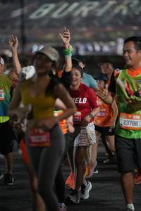 BIB: 051, 4838, 23788
                            <button type="button" onclick="openModal(21027958)" class="btn btn-primary btn-sm float-right btn-popup" data-toggle="modal" data-target=".modal-high-quality">
                        <i class="fas fa-shopping-cart"></i> Add to Cart
                    </button>
                                            <button type="button" onclick="isThisMe(21027958, true)" class="btn btn-success btn-sm float-right btn-popup btn-isme hidden" data-toggle="tooltip" data-placement="bottom" title="นี่คือรูปของคุณใช่ไหม คลิกที่นี่เพื่อเอาเข้าอัลบั้ม">
                        <i class="fas fa-plus"></i> Add to album
                    </button>
                    <button type="button" onclick="isThisMe(21027958, false)" class="btn btn-warning btn-sm float-right btn-popup btn-isnotme hidden">
                        <i class="fas fa-ban"></i> Remove from album
                    </button>